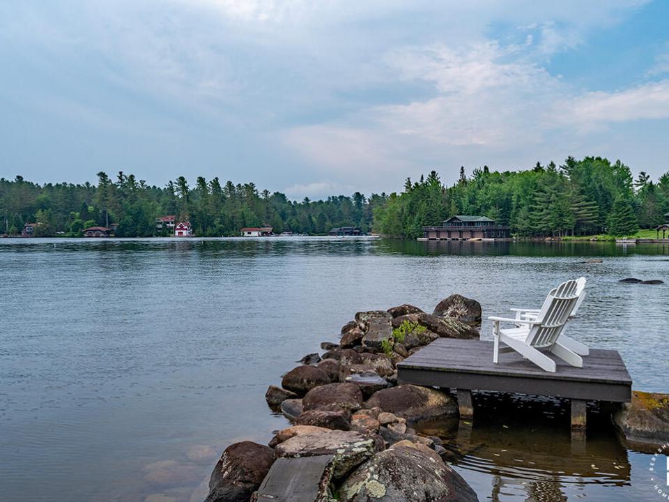 LittleLoj_StandingDeck