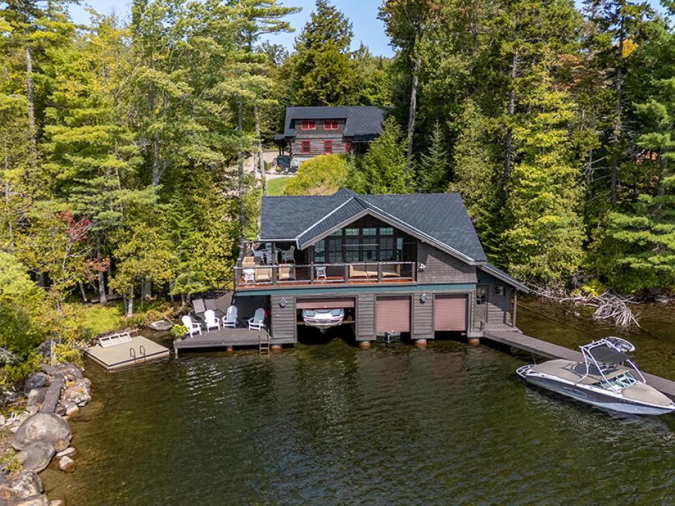 LittleLojOnLakePlacid_A_LS_Exterior_BH_C