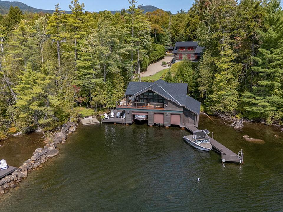 LittleLojOnLakePlacid_A_LS_Exterior_BH_M