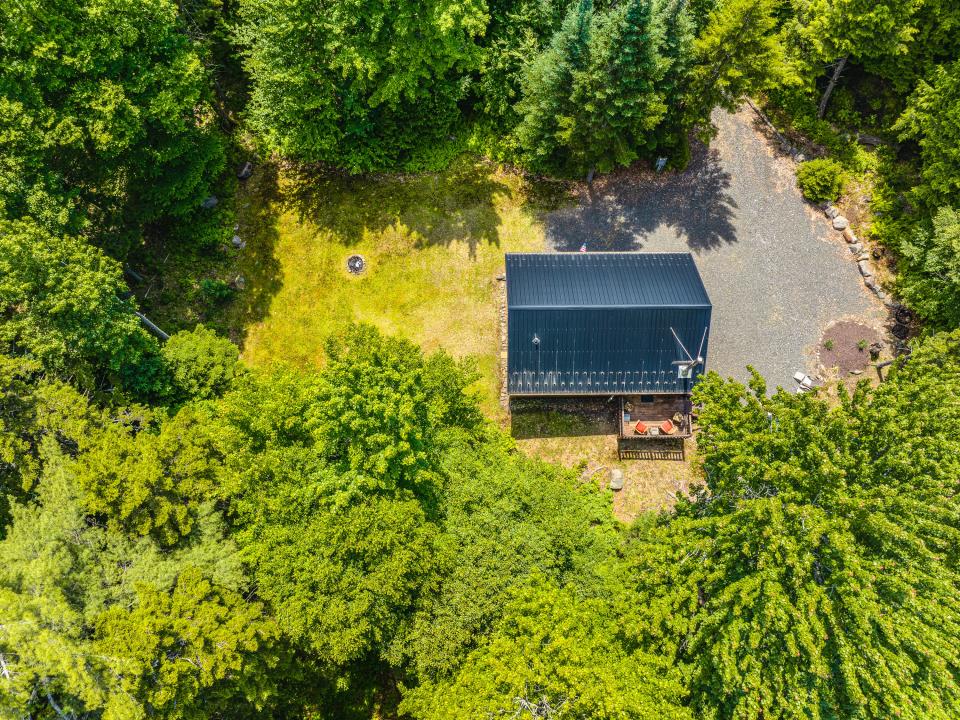 64 Syeinfeldt Ln-14