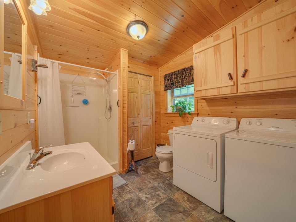 64 Syeinfeldt Ln-50