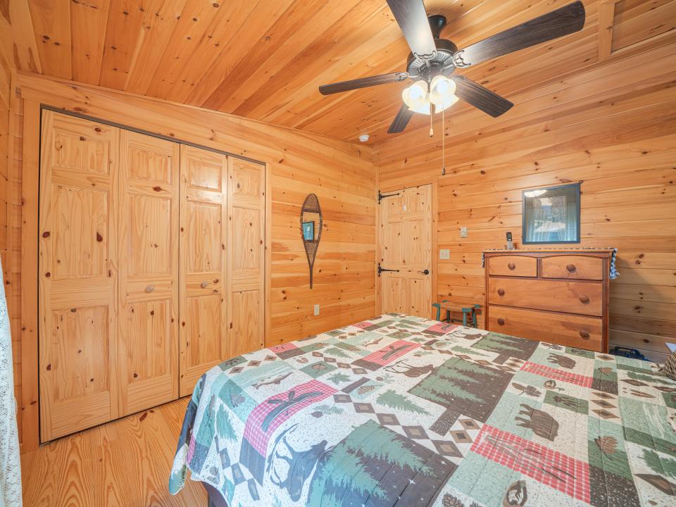64 Syeinfeldt Ln-56
