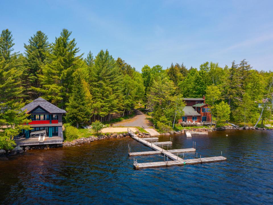 36Community Dock Beach95