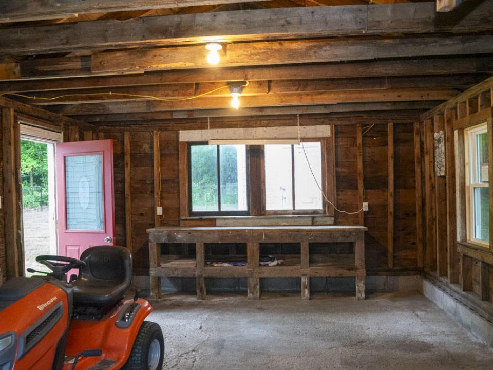 Garage