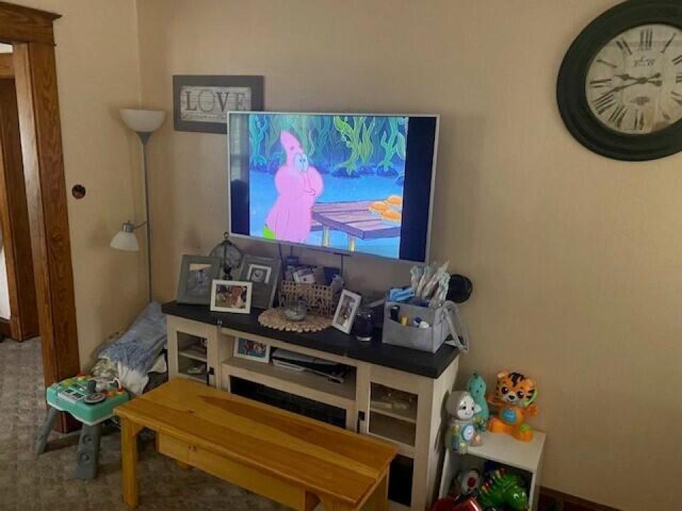 Living Room 4