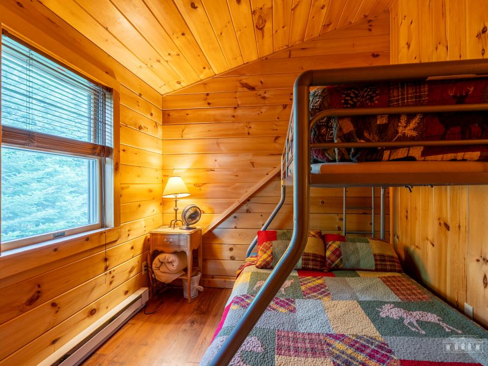 5885-5893 Cascade Rd LP-45