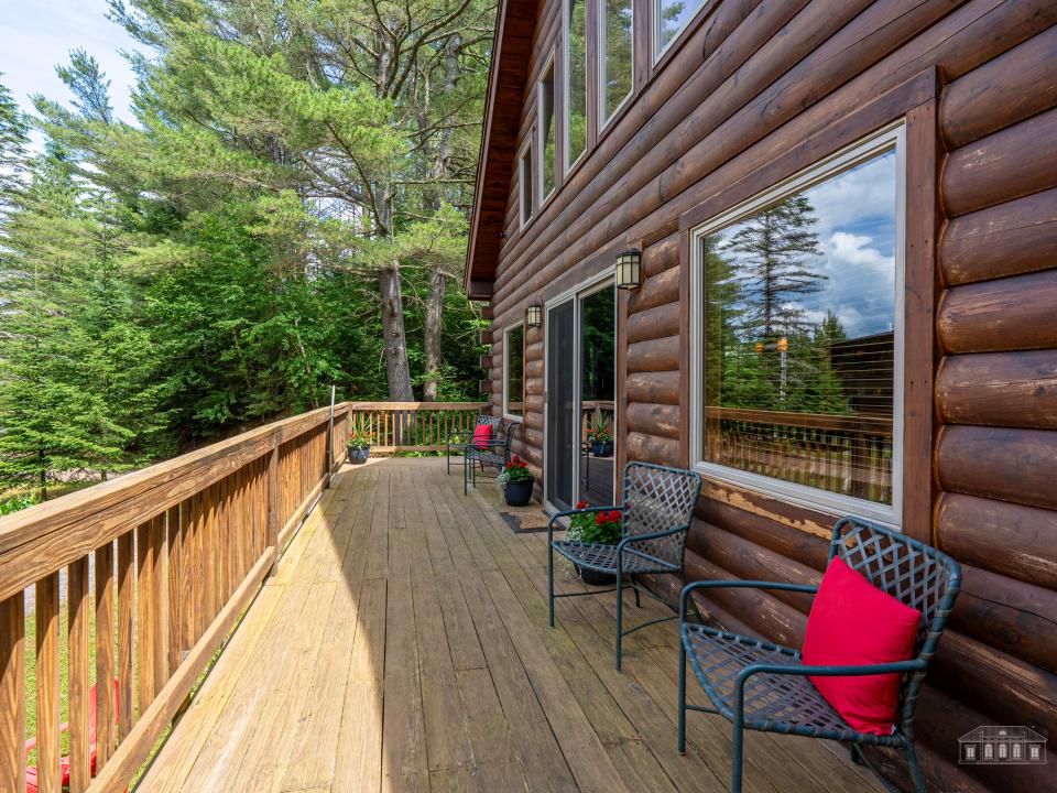 5885-5893 Cascade Rd LP-53