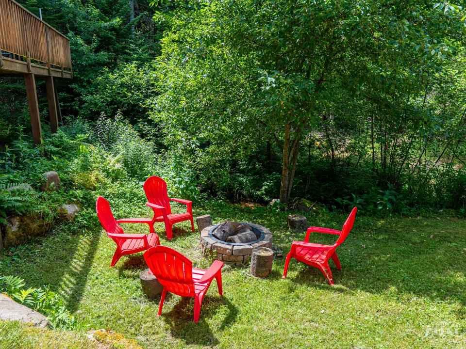 5885-5893 Cascade Rd LP-55