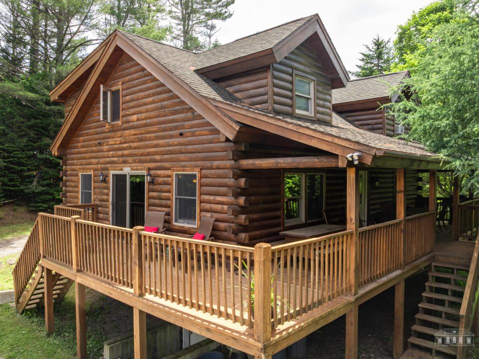 5885-5893 Cascade Rd LP-65 5885-5893 Cascade Rd LP-65