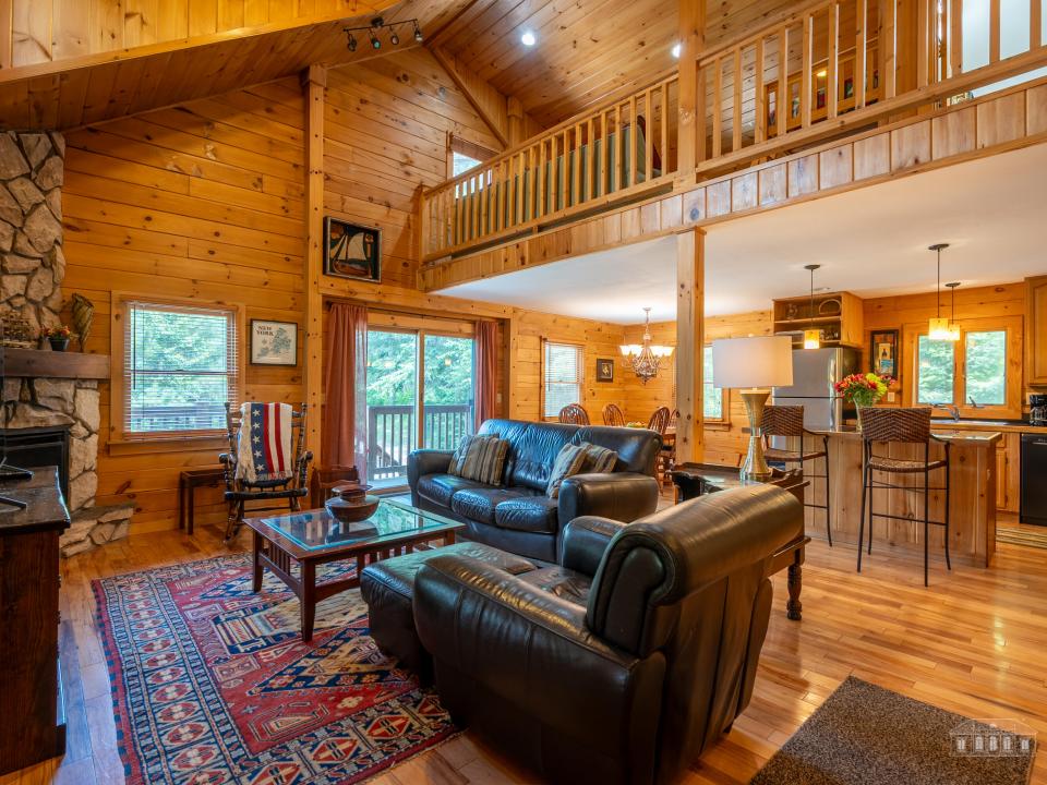 5885-5893 Cascade Rd LP-74