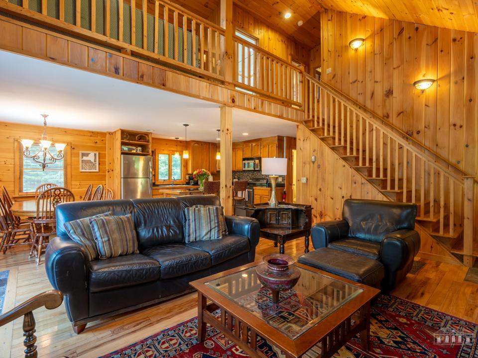 5885-5893 Cascade Rd LP-75