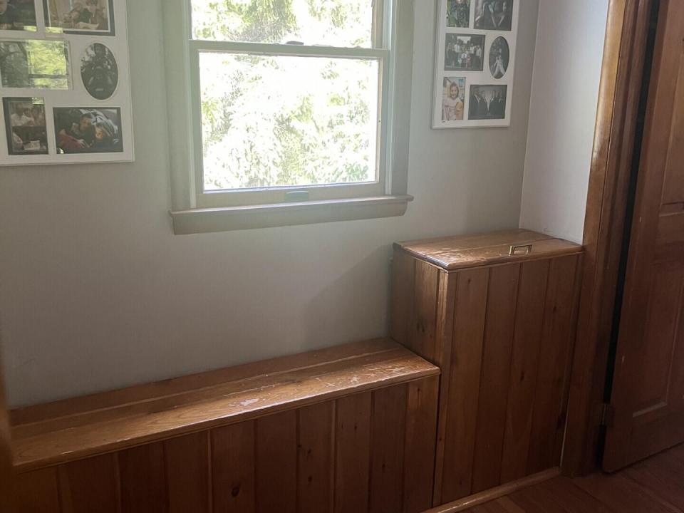 landing and storage at top of stairs