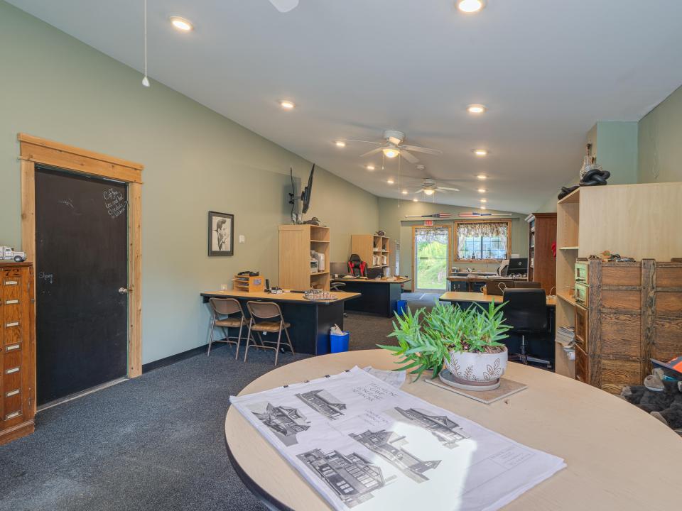 8572 Newcomb Rd-57