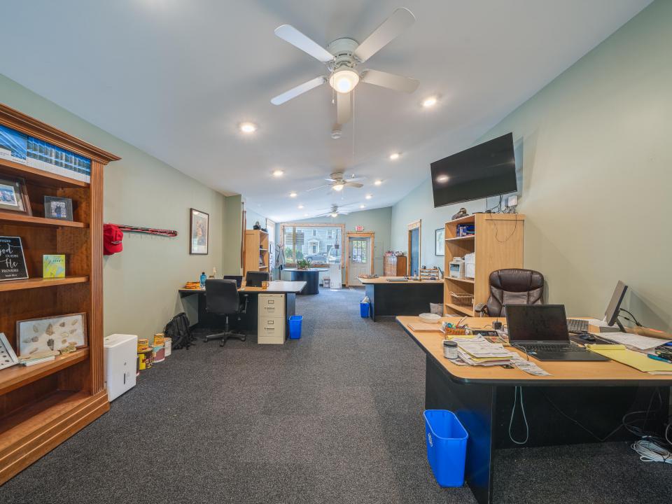 8572 Newcomb Rd-61