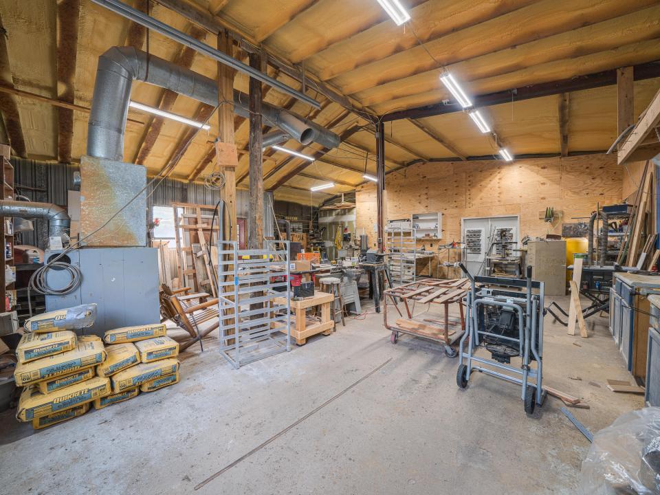 8572 Newcomb Rd-68