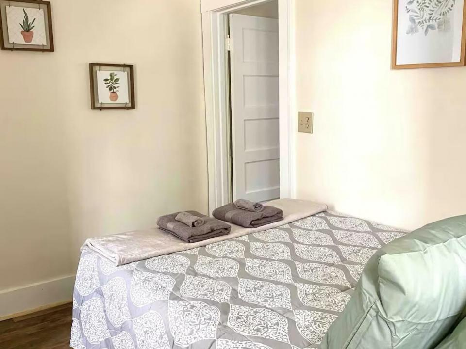 39 Shepard Apartment 1 Bed 2