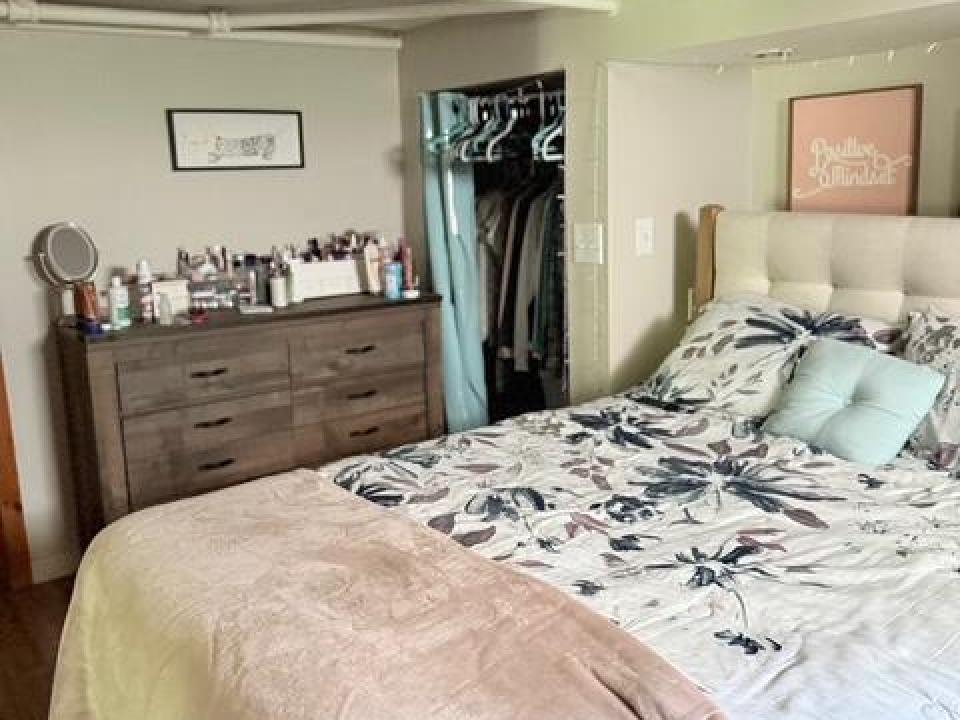 39 Shepard unit 3 Bed 2 pic 3