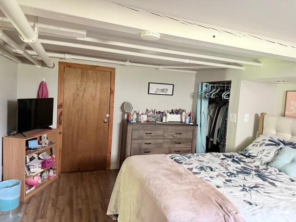 39 Shepard unit 3 bed 2 pic 4