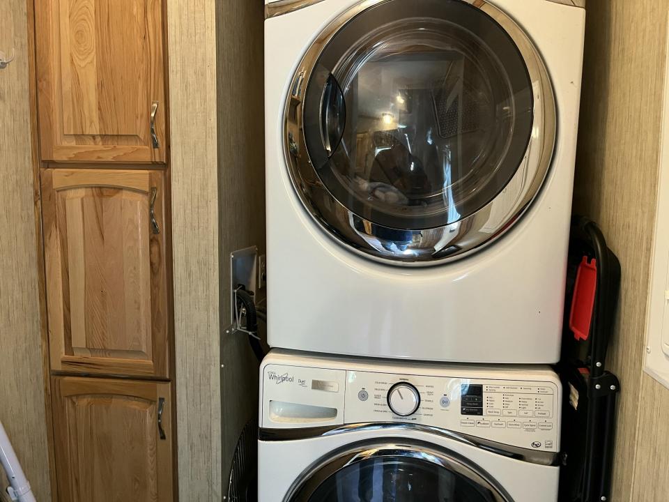 Washer & Dryer