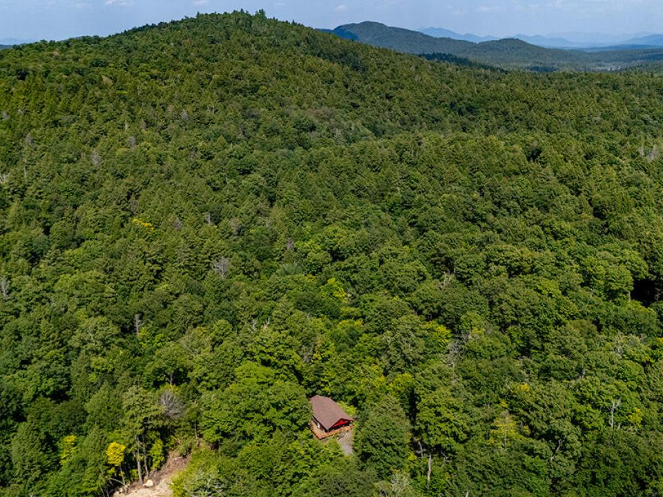 SaranacLakeCottageOnBartlettCarry_A_Prop