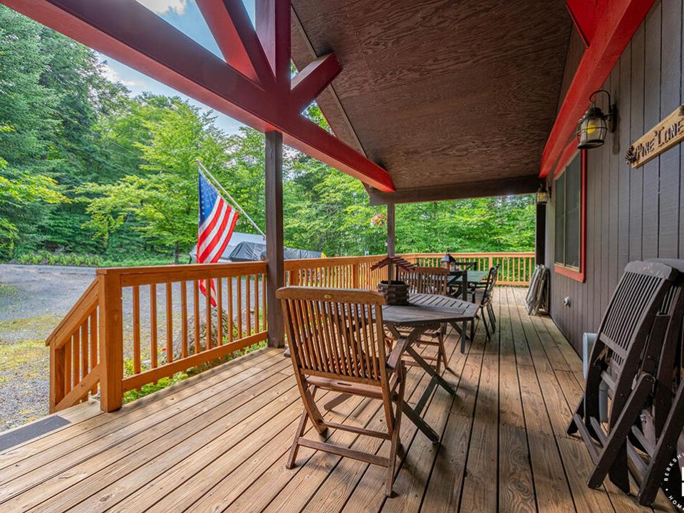 SaranacLakeCottageOnBartlettCarry_Covere