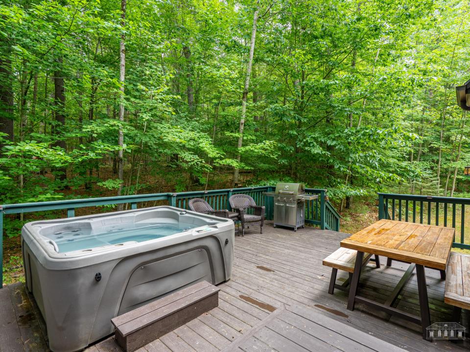 9 Goosberry Ln JAY-36