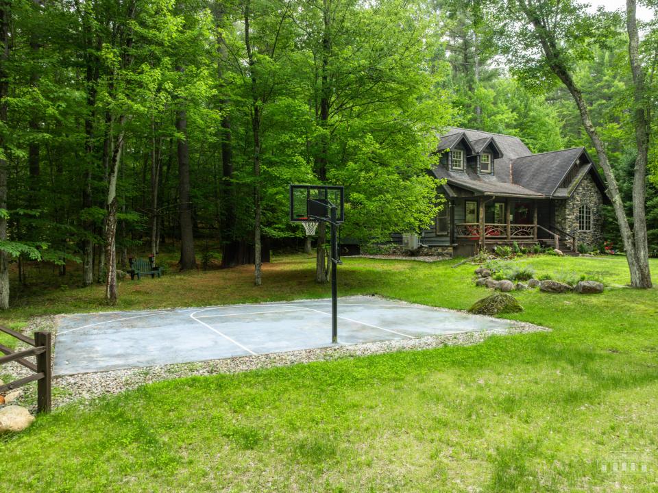 9 Goosberry Ln JAY courtfix-1