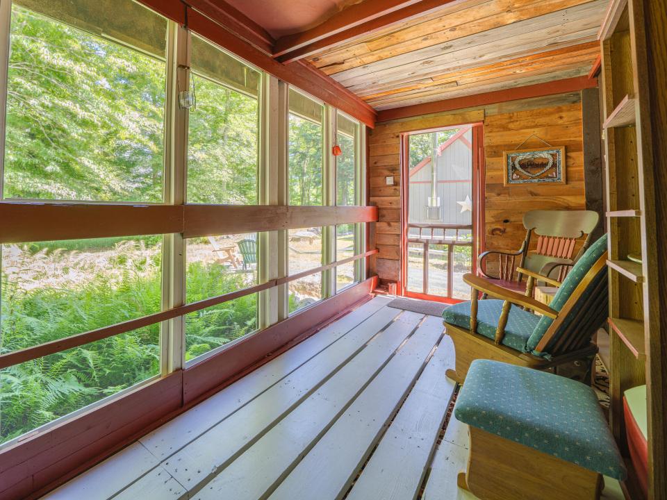 01FD9B97-FA36-4B89-BB02-139474D8600F_1_1