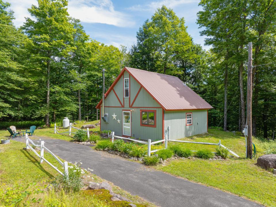 EE60E377-4B70-4204-8773-B6F84581E434_1_1