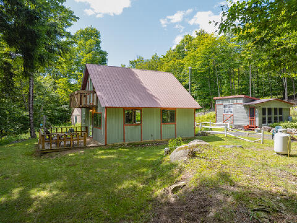 4A1F9B74-CAEB-47C5-810A-0B8DAC69D83A_4_5