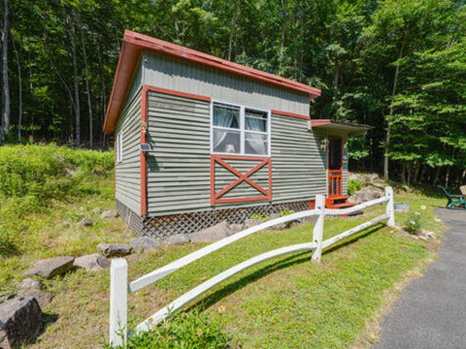 BA04FFFE-95D4-4507-8F32-CA9441DDD039_4_5