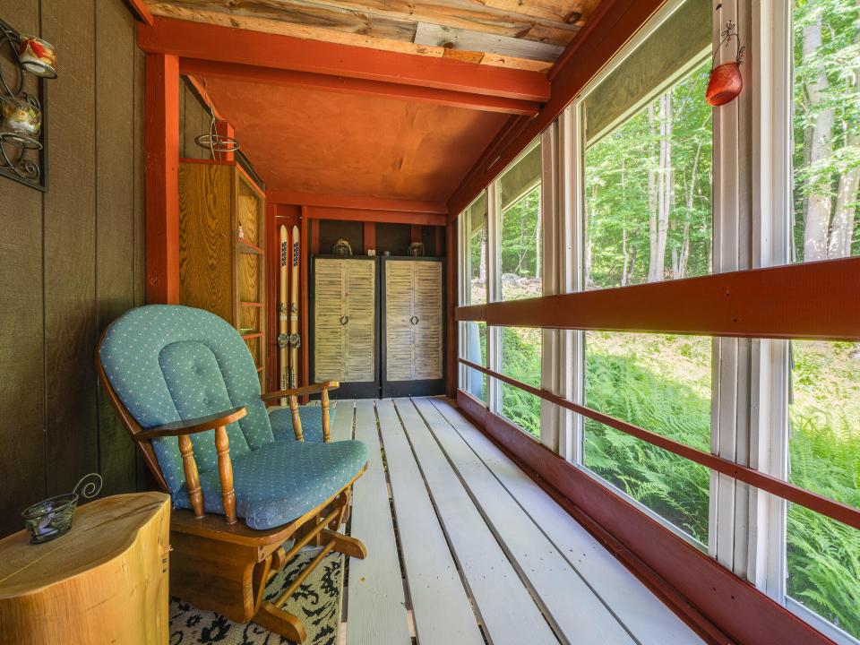 2ECFE446-70DF-469B-8CA0-F3A8E5EDDD20_1_1