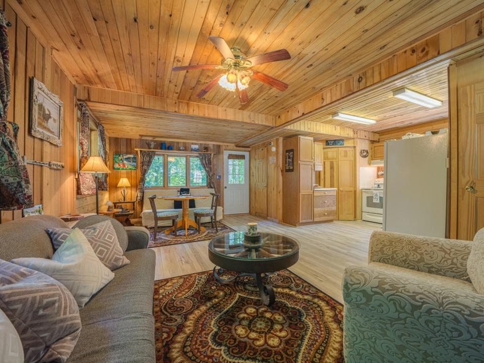 66A69AF9-5446-4C99-86B4-AADB480C7E35_1_1