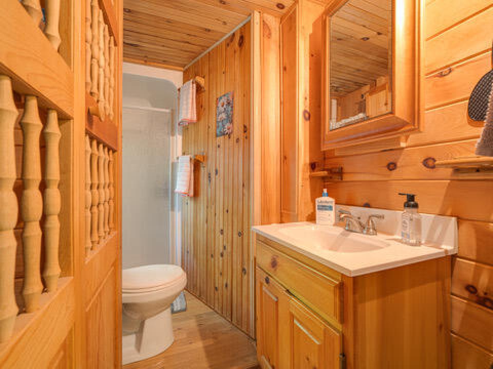 9BB227E3-ED99-4875-847A-AB1B50E8AF9B_4_5