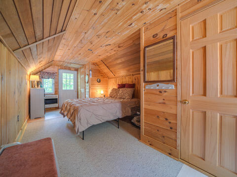 4BE805F5-0D08-4850-AB39-DF1ABD8A1C9C_4_5