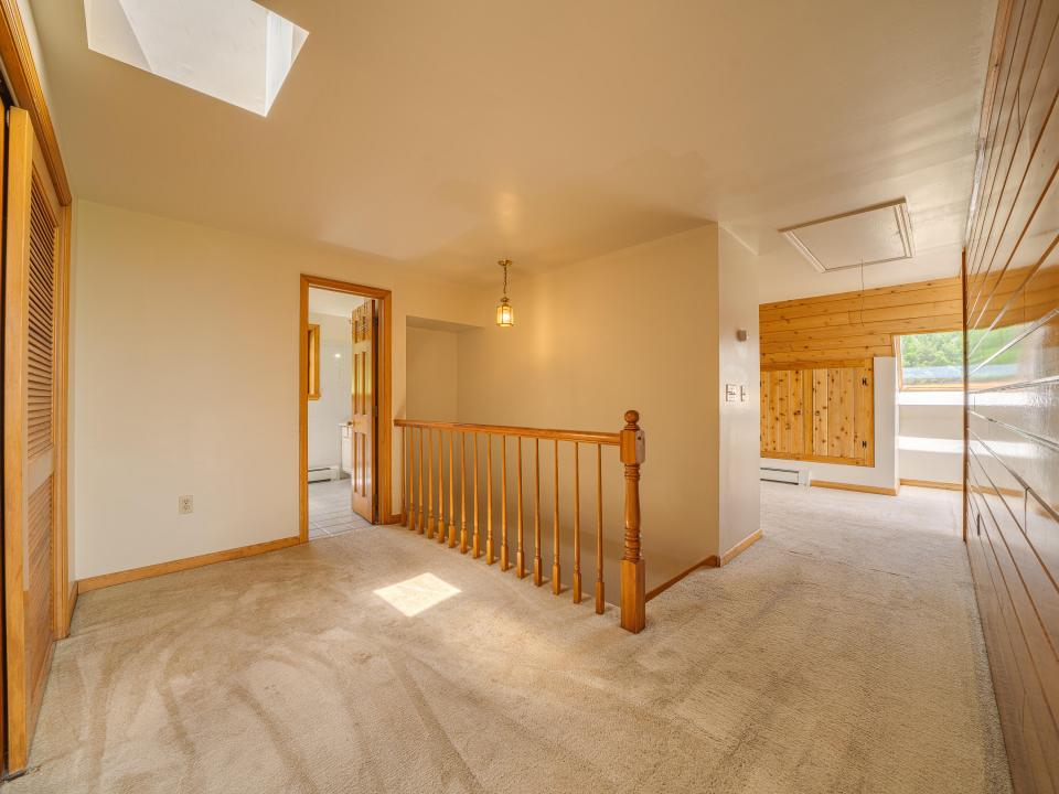 72 Mt. Meadows Way-75