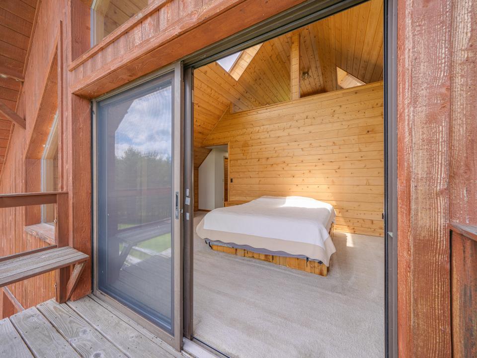 72 Mt. Meadows Way-90