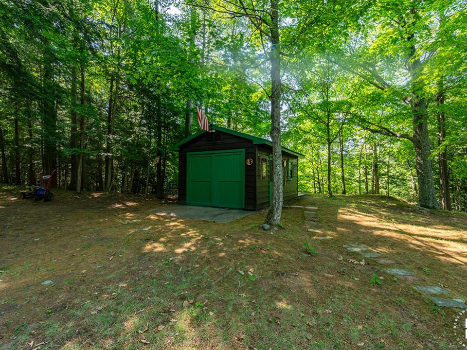 KeeneCabinOnStylesBrookRd_Outbuilding
