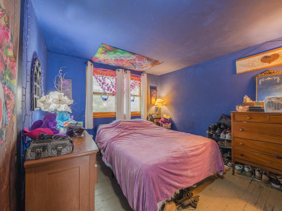 20 Broad St-61