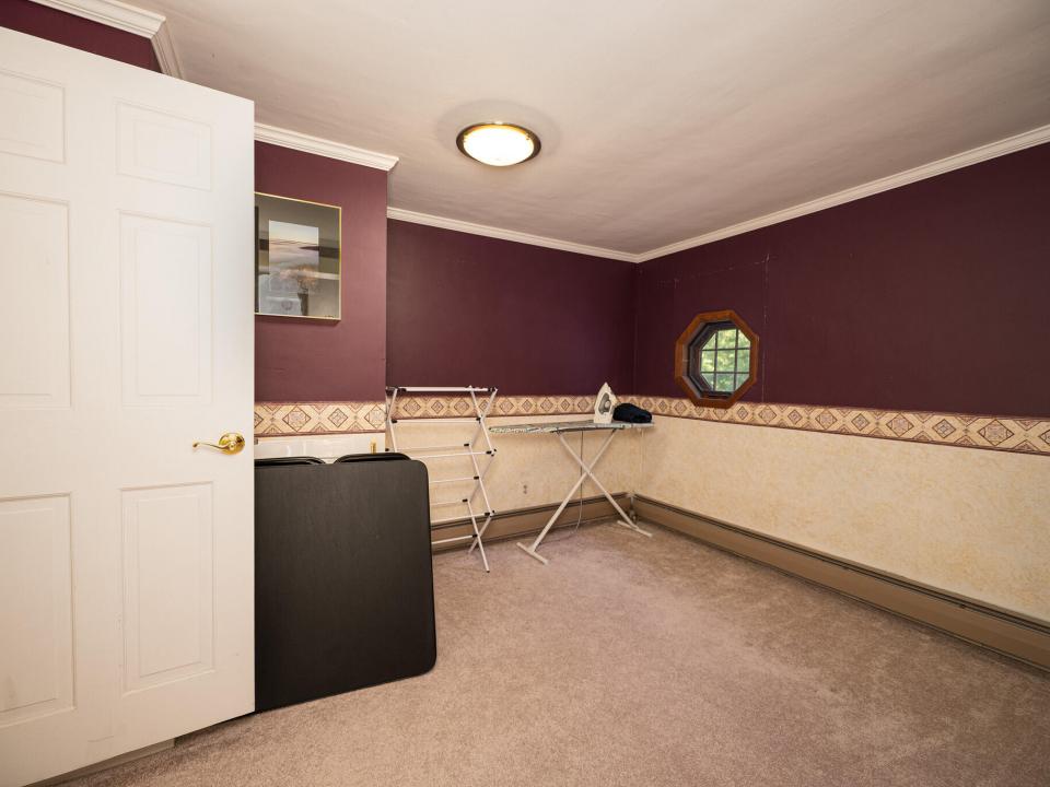 Bonus/4th Bedroom