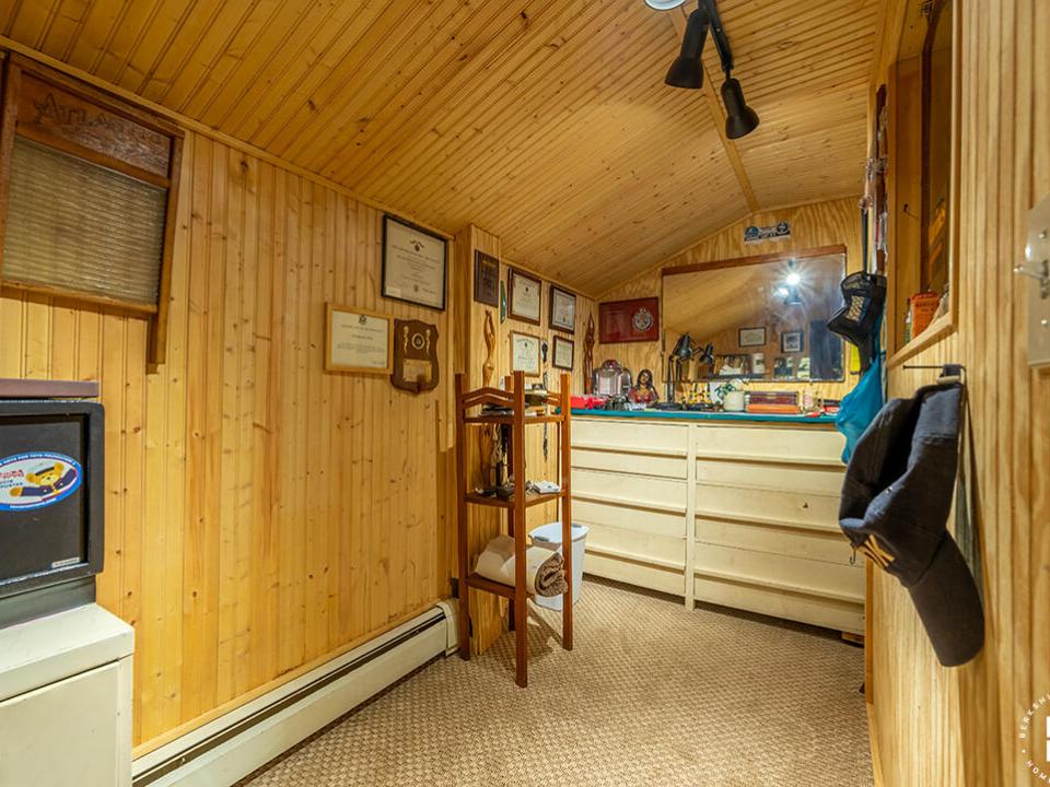 CharmingHomeOnMountainLane_BonusArea