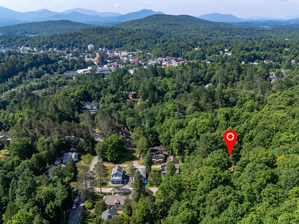 CharmingHomeOnMountainLane_A_Property_To