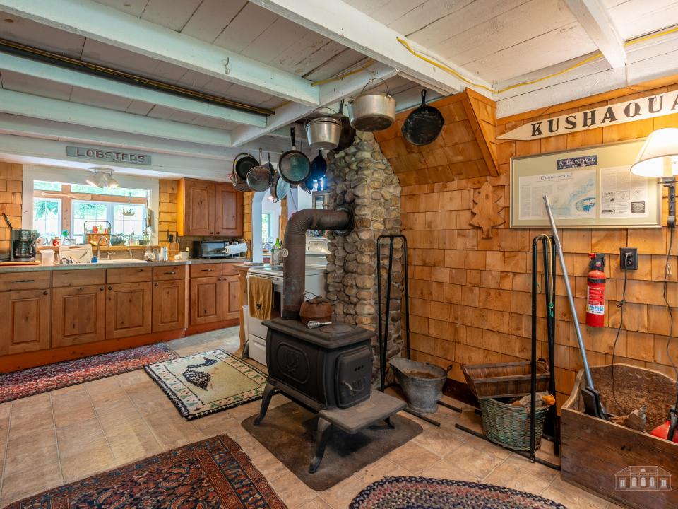 232 Clark Wardner Rd VV-37