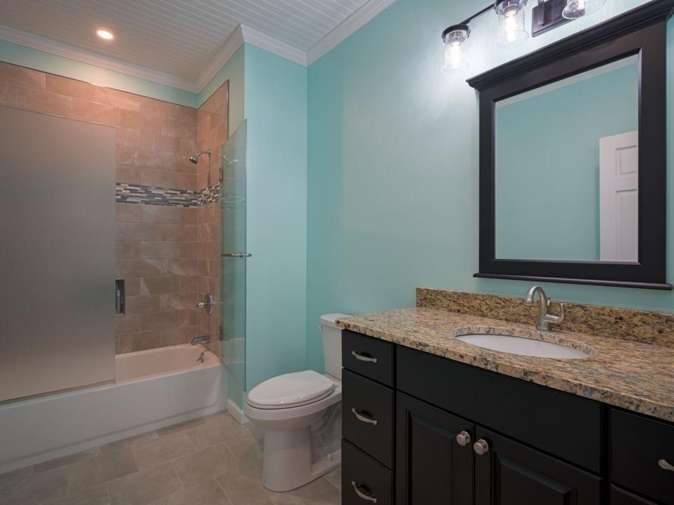 Bathroom 2nd Floor