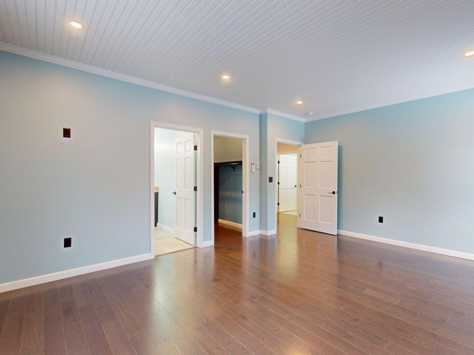 2nd Floor Primary Bedroom