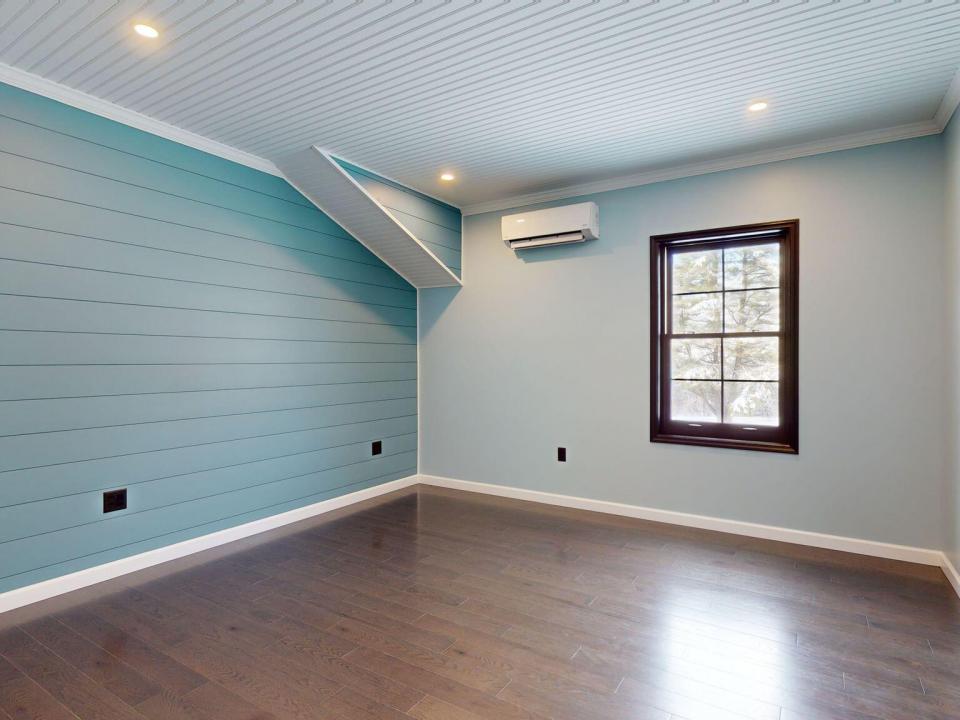 2nd Floor Bedroom