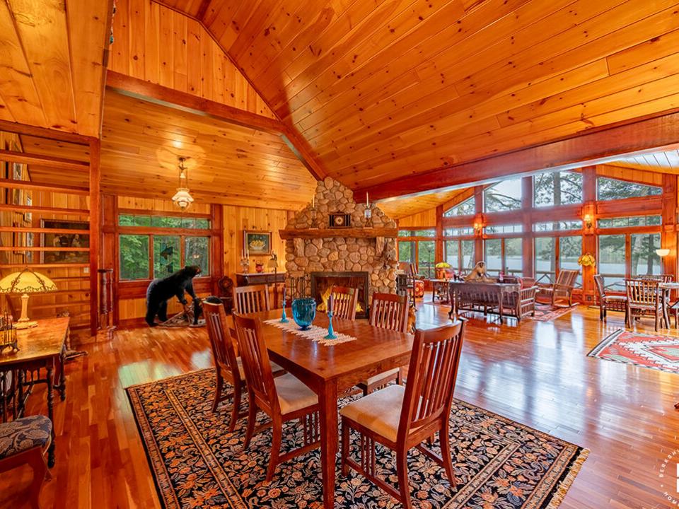 AdirondackHomeOnRainbowLake_DR_GreatRoom
