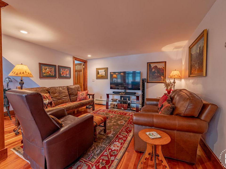 AdirondackHomeOnRainbowLake_Entertainmen