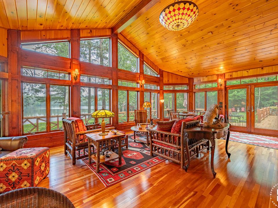 AdirondackHomeOnRainbowLake_GreatRoom_L