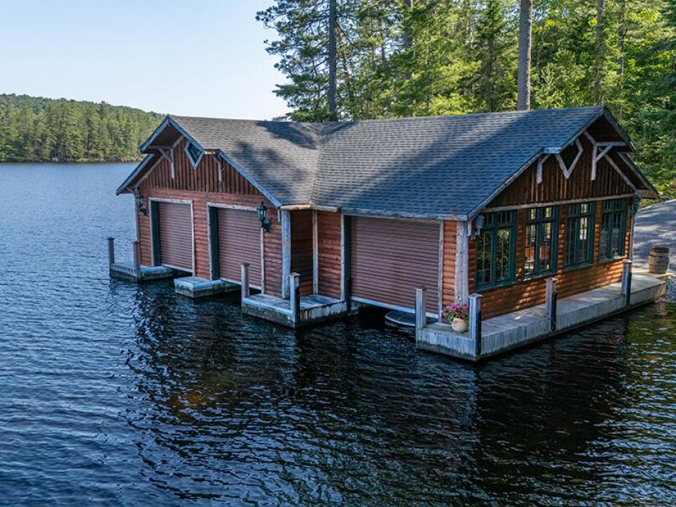 LakefrontHomeOnRainbowLake_A_Boathouse_R